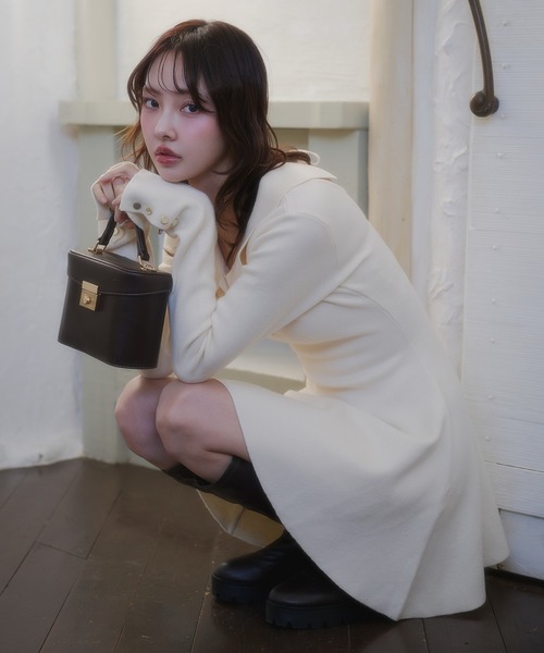 fupel(フぺル)の「back open ribbon mini collar onepiece / バックオープンリボンカラーミニワンピース(ワンピース・レディース・アイボリー/ブラウン・FREE)」の7枚目の写真