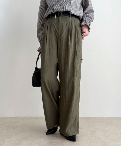 fredy emue(フレディエミュ)の「2タックカーゴパンツ(その他パンツ・レディース・ブラック/カーキ・38/36)」の9枚目の写真