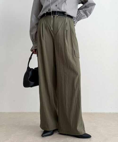 fredy emue(フレディエミュ)の「2タックカーゴパンツ(その他パンツ・レディース・ブラック/カーキ・38/36)」の10枚目の写真