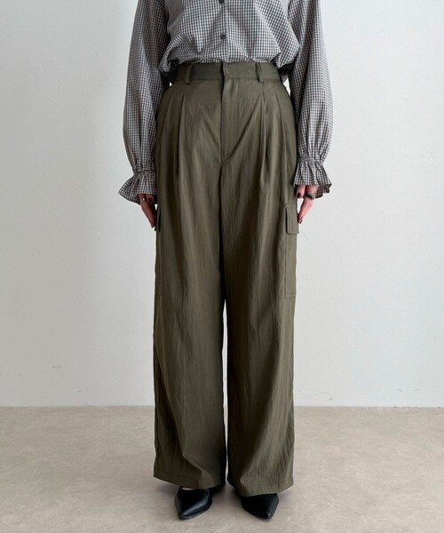 fredy emue(フレディエミュ)の「2タックカーゴパンツ(その他パンツ・レディース・ブラック/カーキ・38/36)」の13枚目の写真