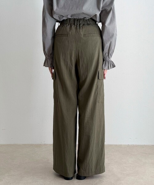 fredy emue(フレディエミュ)の「2タックカーゴパンツ(その他パンツ・レディース・ブラック/カーキ・38/36)」の15枚目の写真