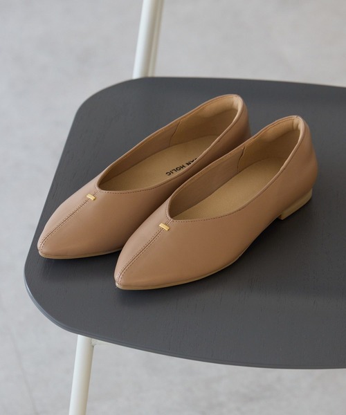 AMERICAN HOLIC（アメリカンホリック）の「【整履き】フラットパンプス（パンプス・レディース・ベージュ/ブラック/シルバー・M/L/S）」の6枚目の写真