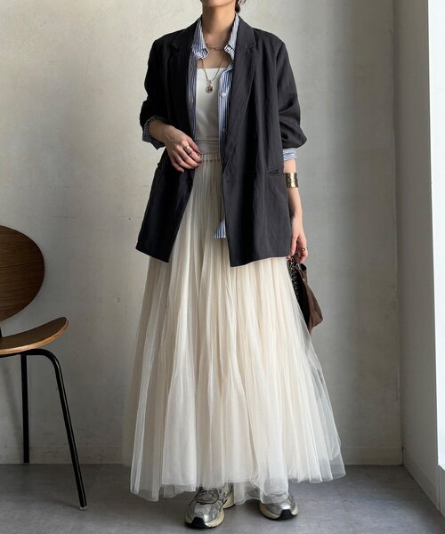 DouDou(ドゥドゥ)の「ダブルジャケット(テーラードジャケット・レディース・チャコールグレー/ベージュ・FREE)」の4枚目の写真