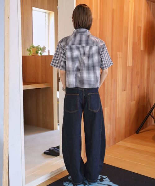 FFEIN(フェイン)の「【FFEIN(フェイン)】ショート丈ボックスチェック半袖シャツ / レディース シャツ 半袖 チェック シアーシンプル ワンポイント ピス(シャツ/ブラウス・レディース・ブルー/ホワイト/ブラック・FREE)」の22枚目の写真