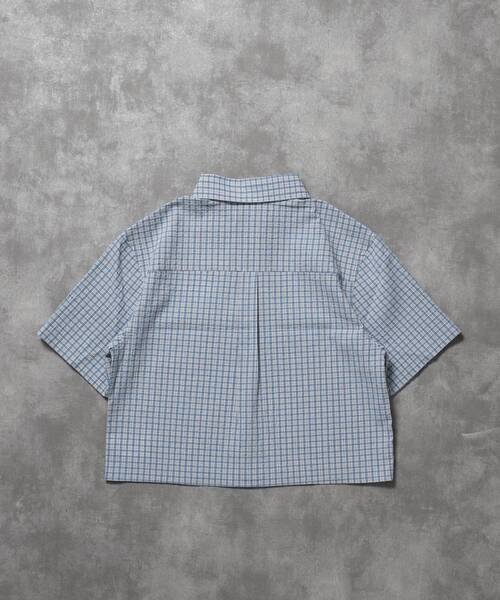 FFEIN(フェイン)の「【FFEIN(フェイン)】ショート丈ボックスチェック半袖シャツ / レディース シャツ 半袖 チェック シアーシンプル ワンポイント ピス(シャツ/ブラウス・レディース・ブルー/ホワイト/ブラック・FREE)」の6枚目の写真