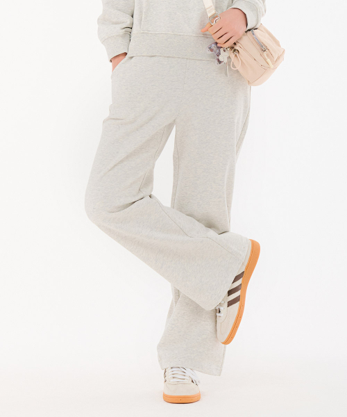 CHASECULT(チェイスカルト)の「レディース ワイドパンツ-FARG7263B05(スウェットパンツ・レディース・オートミール・70/76/67)」の4枚目の写真