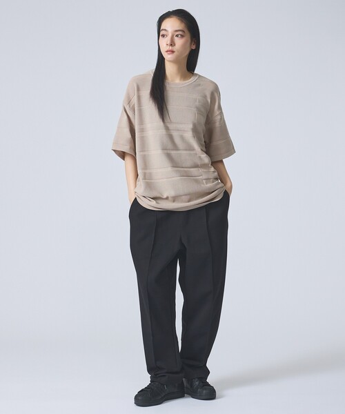 FORTUNA HOMME（フォルトゥナオム）の「【FORTUNA/フォルトゥナ】EcotecDryKnitボーダーT/エコテックドライニットボーダーTシャツ/ユニセックス/WEB限定（ニット/セーター・メンズ・グレイッシュベージュ/ブラック/ホワイト・L/M）」の4枚目の写真