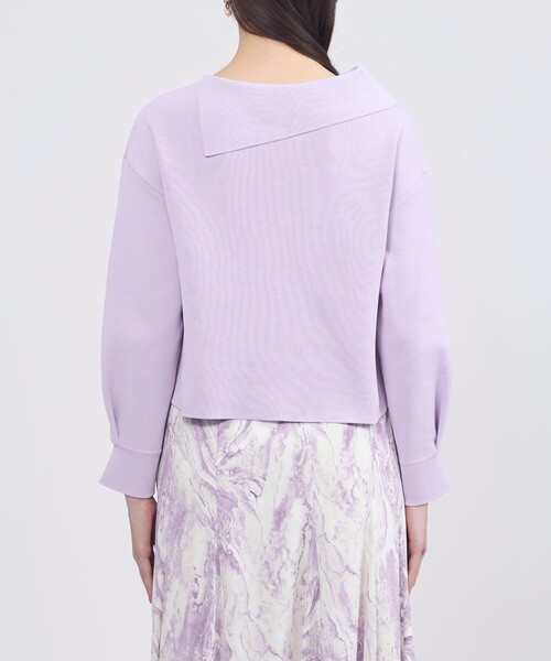 EPOCA（エポカ）の「【La maglia】 アシンメトリーカラーニット（ニット/セーター・レディース・パープル系その他4/ネイビー/オフホワイト・40）」の6枚目の写真