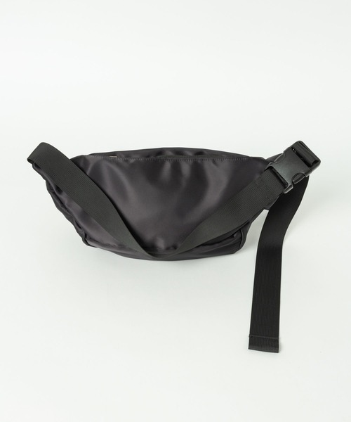 BARNYARDSTORM（バンヤードストーム）の「BARNYARDSTORM / キレイめマルチボディバッグ（ボディバッグ/ウエストポーチ・レディース・ブラック・FREE）」の13枚目の写真