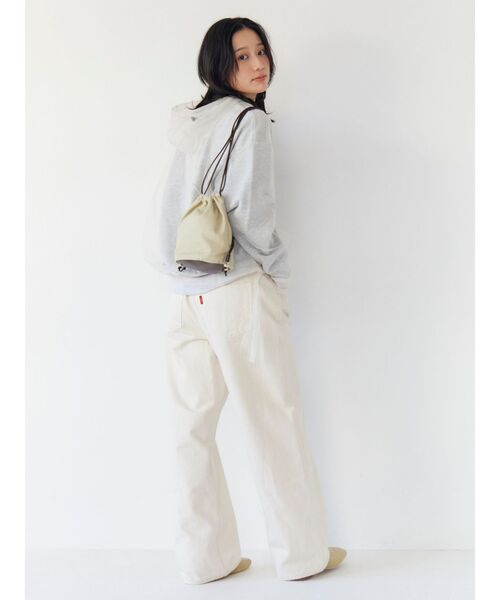 Ungrid（アングリッド）の「キャンバスショルダーバッグ（ショルダーバッグ・レディース・カーキ/アイボリー・FREE）」の9枚目の写真