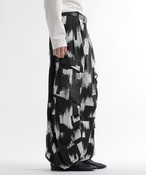 HARE(ハレ)の「【SET UP対応】マルチレイヤーカーゴパンツ(HARE)(カーゴパンツ・メンズ・ライトグレー/オレンジ系その他/ブラック・MEDIUM/SMALL/FREE)」の20枚目の写真