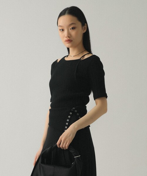Ray BEAMS(レイビームス)の「RIB キリカエ アシメネック Tシャツ(Tシャツ/カットソー・レディース・ブラック/ワイン/ホワイト・ONE SIZE)」の11枚目の写真