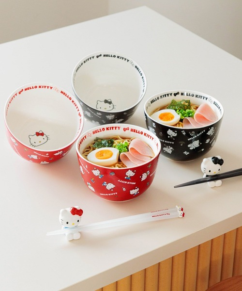 Me%（ミィパーセント）の「【HELLO KITTY】どんぶり　635188（食器・レディース・レッド/ブラック・FREE）」の3枚目の写真