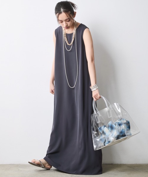 CHIC STYLE(シックスタイル)の「Aラインマキシワンピース<大きいサイズ有>シックスタイル(ワンピース・レディース・ターコイズブルー/モカ/アイボリー系/ネイビー系・L/M/5L/4L/3L/LL)」の4枚目の写真