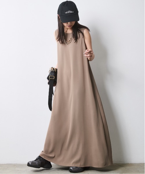 CHIC STYLE(シックスタイル)の「Aラインマキシワンピース<大きいサイズ有>シックスタイル(ワンピース・レディース・ターコイズブルー/モカ/アイボリー系/ネイビー系・L/M/5L/4L/3L/LL)」の12枚目の写真
