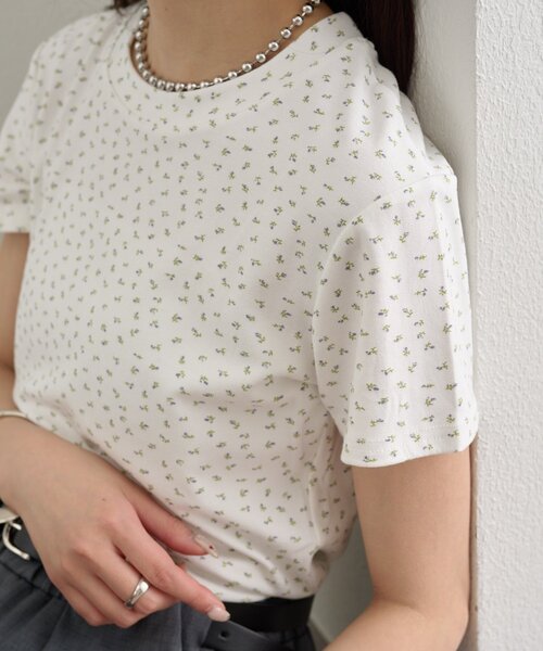 mystic（ミスティック）の「《WEB限定》クルーチビフラワーTシャツ（Tシャツ/カットソー・レディース・オフホワイト/グレー/ブラック・FREE）」の12枚目の写真