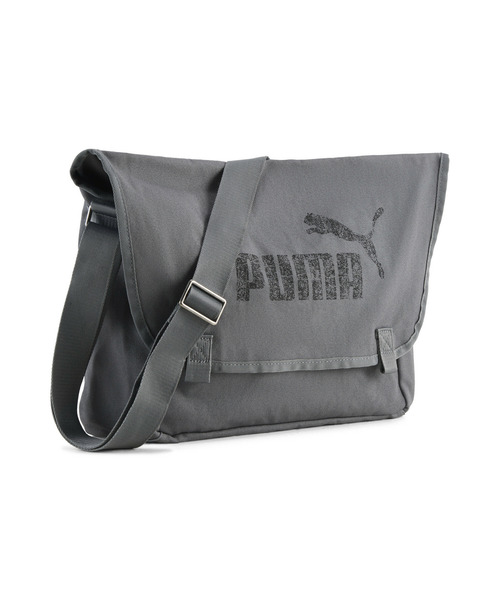 PUMA（プーマ）の「PUMA プーマ ユニセックス ローダウン メッセンジャーバッグ 6L（メッセンジャーバッグ・メンズ・ライトグレー・フリー）」の2枚目の写真