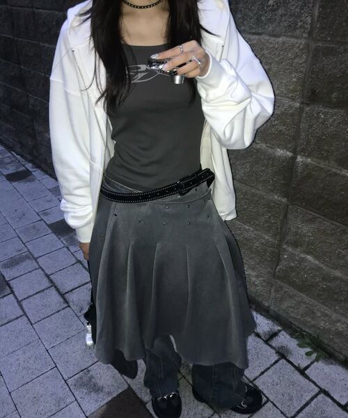PORTERNA（ポルテナ）の「GRAPHIC U-NECK LONG SLEEVE T-SHIRT-CHARCOAL（Tシャツ/カットソー・レディース・その他・X-SMALL）」の7枚目の写真