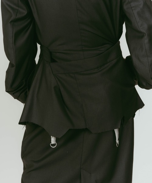 Knuth Marf(クヌースマーフ)の「Knuth Marf cut layered mid lengthskirt(スカート・レディース・ブラック・X-SMALL/SMALL)」の5枚目の写真
