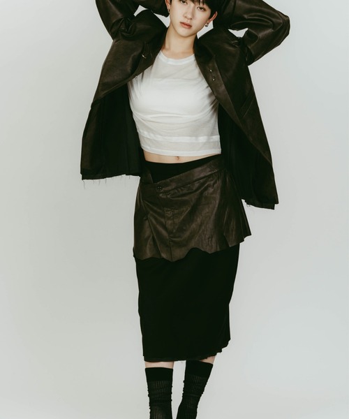 Knuth Marf(クヌースマーフ)の「Knuth Marf cut layered mid lengthskirt(スカート・レディース・ブラック・X-SMALL/SMALL)」の10枚目の写真