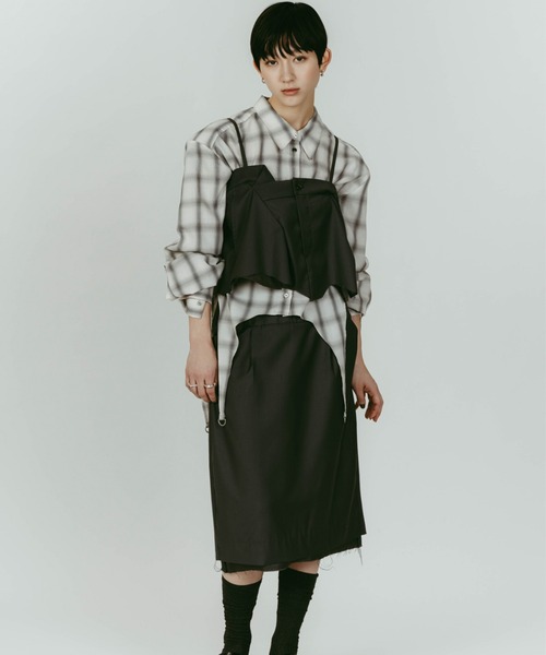 Knuth Marf(クヌースマーフ)の「Knuth Marf cut layered mid lengthskirt(スカート・レディース・ブラック・X-SMALL/SMALL)」の19枚目の写真