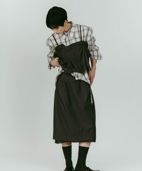 Knuth Marf(クヌースマーフ)の「Knuth Marf cut layered mid lengthskirt(スカート・レディース・ブラック・X-SMALL/SMALL)」の20枚目の写真