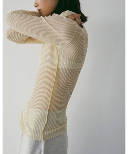 anuke(アンヌーク)の「Sheer Stripe Knit(Tシャツ/カットソー・メンズ・チャコールグレー/オフホワイト・FREE)」の5枚目の写真