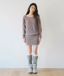 YEARNING（イヤニング）の「SIDE BUTTON CURVED KNIT DRESS, DUST PINK（ワンピース）」