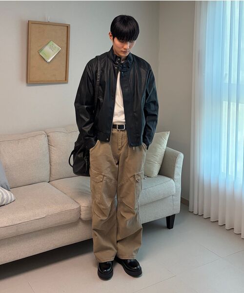 INDUST(インダスト)の「ピグメントウォッシュドカーゴワイドパンツ_ベージュ(その他パンツ・レディース・ベージュ・1(S)/2(M)/3(L))」の6枚目の写真