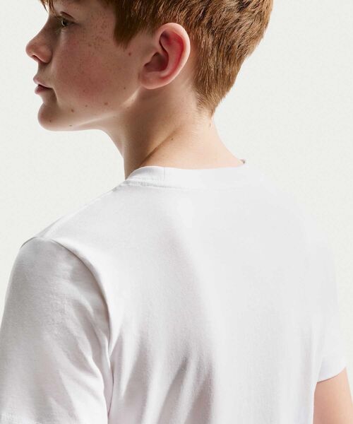 NIKE(ナイキ)の「ナイキ スポーツウェア ジュニア Tシャツ / Nike Sportswear Big Kids' T-Shirt II9940-100 White(Tシャツ/カットソー・キッズ・ホワイト・160/150/140/130)」の5枚目の写真