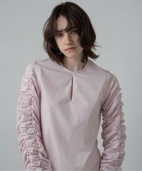 lawgy(ラウジー)の「whip sleeve front hole blouse / ホイップスリーブフロントホールブラウス(シャツ/ブラウス・レディース・ホワイト/ブルー/ピンク・FREE)」の7枚目の写真