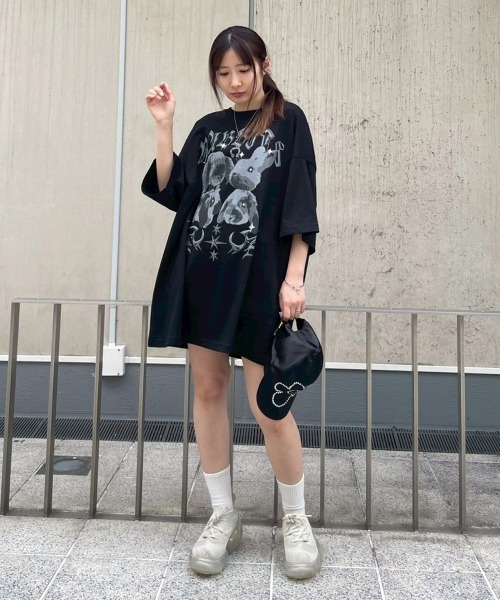Candy Stripper（キャンディストリッパー）の「BUNNIES METAL BIG BIG Tシャツ（Tシャツ/カットソー・レディース・ライトブルー/オフホワイト/ブラック/ピンク・FREE）」の12枚目の写真
