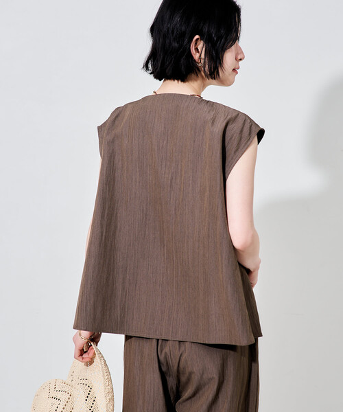 FREAK'S STORE(フリークスストア)の「【セットアイテム】 SUMMERCOOL スキッパーブラウスセットアップ/接触冷感(セットアップ・レディース・ダークネイビー/ブラック/ベージュ/ブラウン・MEDIUM/SMALL)」の5枚目の写真