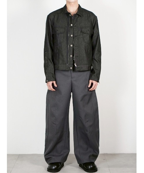 Chikashitsu +（チカシツプラス）の「【Chikashitsu +】Curve line wide pants / 【チカシツプラス】カーブラインワイドパンツ<着用動画あり>（スラックス・メンズ・ブラック/ブラウン/グレー・S/M）」の13枚目の写真
