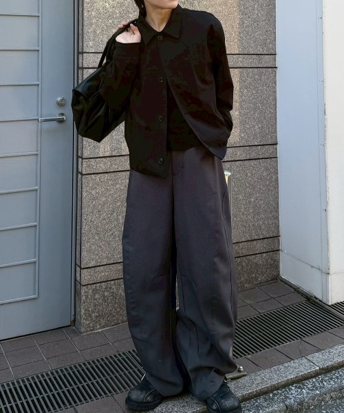 Chikashitsu +】Curve line wide pants / 【チカシツプラス】カーブ