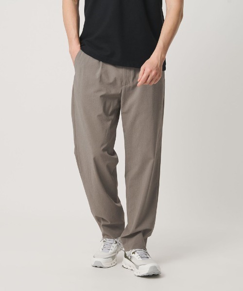 BEAUTY&YOUTH UNITED ARROWS(ビューティーアンドユースユナイテッドアローズ)の「【WEB限定 WARDROBE SMART】サマーファンクション 1P ワイド スラックス【吸水速乾】(スラックス・メンズ・ブラック/ダークグレー/オリーブ・S/M/L/XL)」の1枚目の写真
