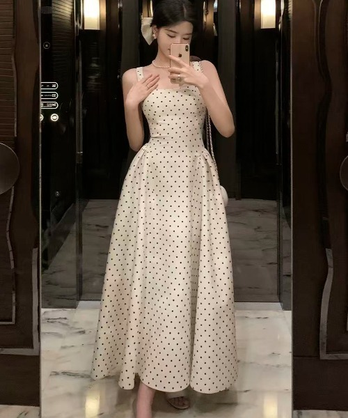 Lana821(ラナハニー)の「ビスチェ風ドット柄ふれあワンピース(ワンピース・レディース・アイボリー/ブラック・M)」の16枚目の写真