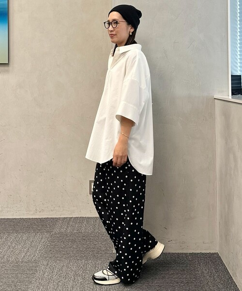 UNFILO(アンフィーロ)の「コンフォートシャツ(シャツ/ブラウス・レディース・スカイブルー系/ネイビー系/ホワイト系/ブラウン系・X-LARGE)」の17枚目の写真
