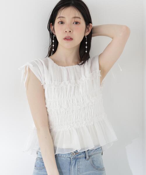 a/mie(アミー)の「【青島心さん着用】<a>シャーリングフリルブラウス / 1216219500 【WEB限定カラーあり】(シャツ/ブラウス・レディース・ブルー/グレー/ネイビー/ピンク/ホワイト・FREE)」の20枚目の写真