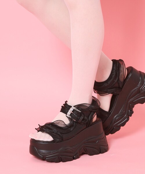 cs T&P(シーエスティーアンドピー)の「厚底ダブルソールシフォンサンダル(サンダル・レディース・ブラック/ホワイト・M/S/LL/L)」の1枚目の写真