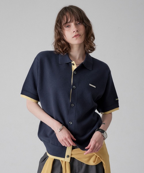 ONCILY(オンシェリー)の「LAYERED COLOR KNIT SHIRT CARDIGAN / レイヤードカラーニットシャツカーディガン(シャツ/ブラウス・メンズ・チャコールグレー/ブラック/グレー系その他/ライトグレー/ネイビー・SMALL/MEDIUM/LARGE)」の1枚目の写真