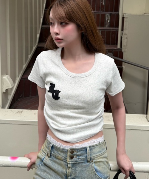 RAY CASSIN(レイカズン)の「ピグメントチビTシャツ(Tシャツ/カットソー・レディース・カーキ/ネイビー/ホワイト系その他/ホワイト・FREE)」の13枚目の写真