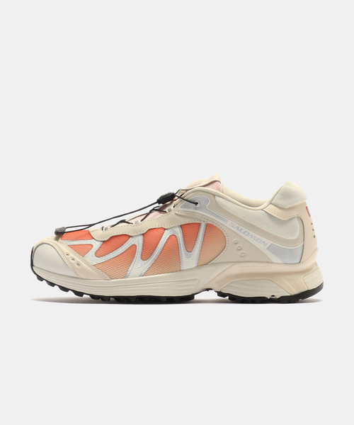 SALOMON(サロモン)の「SALOMON XT-WHISPER L47761700(スニーカー・メンズ・ベージュ・27.5cm/28cm/28.5cm/29cm/26cm/26.5cm/27cm)」の1枚目の写真