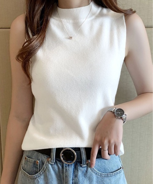 kirakiraShop(キラキラショップ)の「モックネック ノースリーブ ニット(タンクトップ・レディース・グレー/レッド/クリーム/ホワイト/ブラック/グリーン・FREE)」の9枚目の写真