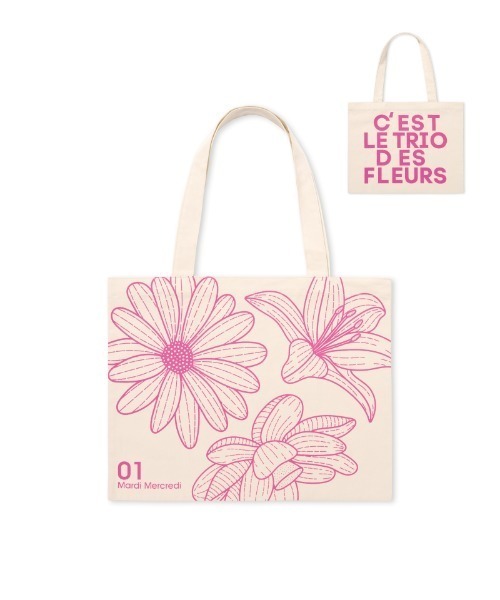 Mardi Mercredi(マルディメクルディ)の「CANVAS BAG TRIPLE FLOWER / キャンバス バッグ トリプル フラワー(トートバッグ・レディース・クリーム/ブラック×ピンク/ホワイト×ブラック・FREE)」の3枚目の写真