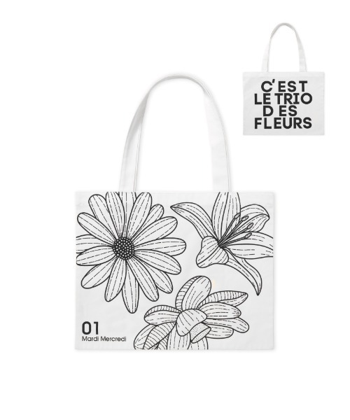 Mardi Mercredi(マルディメクルディ)の「CANVAS BAG TRIPLE FLOWER / キャンバス バッグ トリプル フラワー(トートバッグ・レディース・クリーム/ブラック×ピンク/ホワイト×ブラック・FREE)」の4枚目の写真
