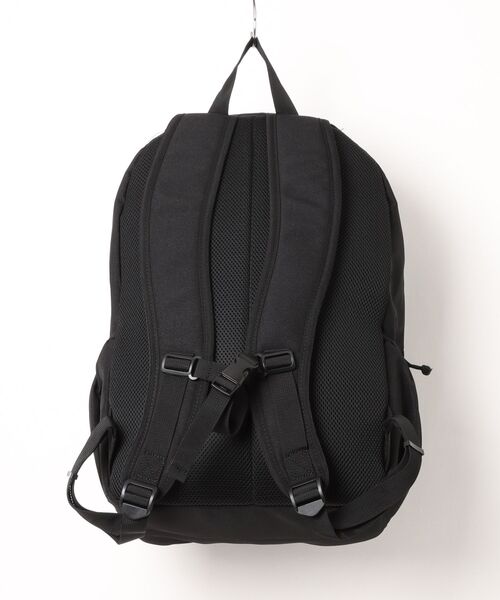 MEI OCEAN(メイオーシャン)の「メイオーシャン×モンチッチ リュックサック 28L(ST)(バックパック/リュック・メンズ・ブラック・FREE)」の2枚目の写真
