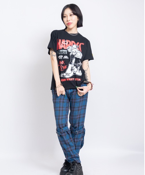 ハードコアチョコレート(ハードコアチョコレート)の「ポパイTM&オリーブ Tシャツ(ニューヨーク・ブラック)(Tシャツ/カットソー・メンズ・ブラック・LARGE/X-LARGE/XX-LARGE)」の2枚目の写真