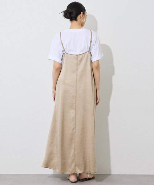 Whim Gazette(ウィムガゼット)の「顔料染めツイルキャミワンピース(ワンピース・レディース・ライトグレー/ベージュ・FREE)」の3枚目の写真