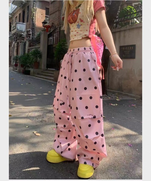 Ritzy（リッツィー）の「ドット柄タック入りルーズカーゴワイドパンツ（その他パンツ・レディース・ホワイト・M）」の14枚目の写真